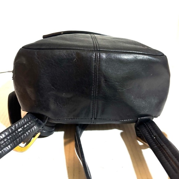 Tignaello Vintage Black Leather Backpack main image 7